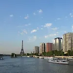 Lägenhet Loft Spirit, 15 Minutes Walk From Eiffel Tower *